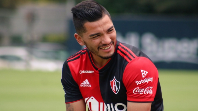 Santos Laguna hundió más a Atlas de Lorenzo Reyes y Guillermo Hoyos