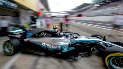 Los Mercedes dominaron de comienzo a fin las prácticas en Suzuka