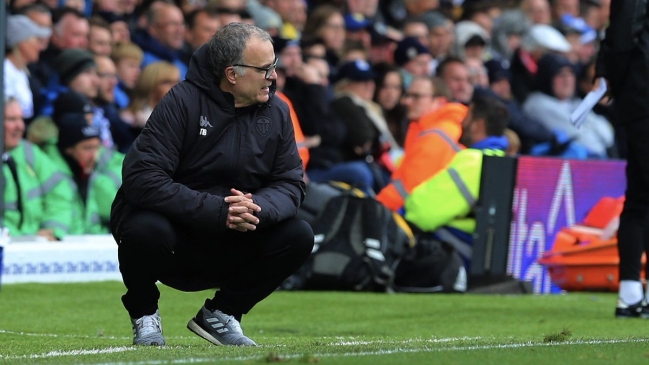 Leeds United de Marcelo Bielsa igualó con Brentford y sigue puntero en la Champioship