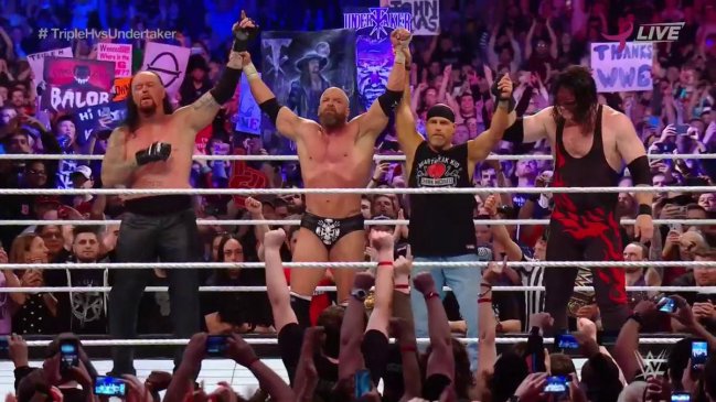  Triple H derrotó a The Undertaker en el Super Show-Down de WWE  