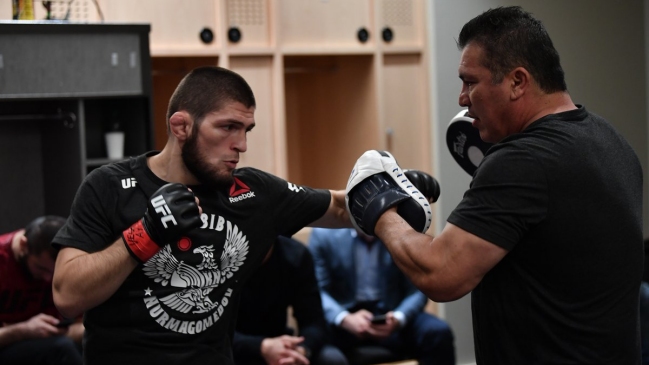 Khabib Nurmagomedov ofreció disculpas por el escándalo ante Conor McGregor