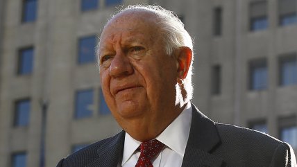 Ricardo Lagos pide 