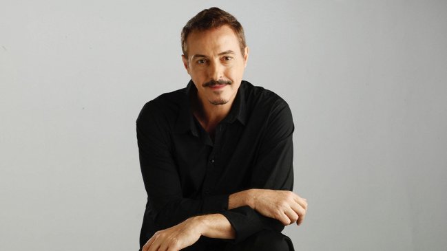 Pedro Aznar vuelve a Chile con gira para celebrar 35 años de carrera