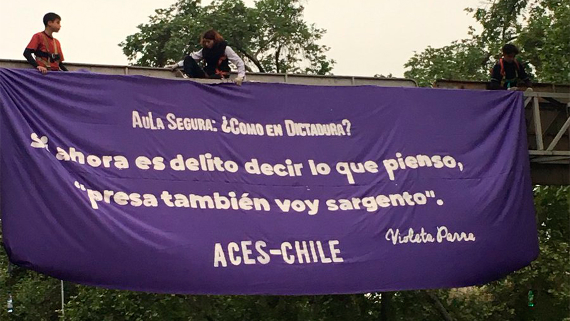 Estudiantes protestaron contra proyecto 