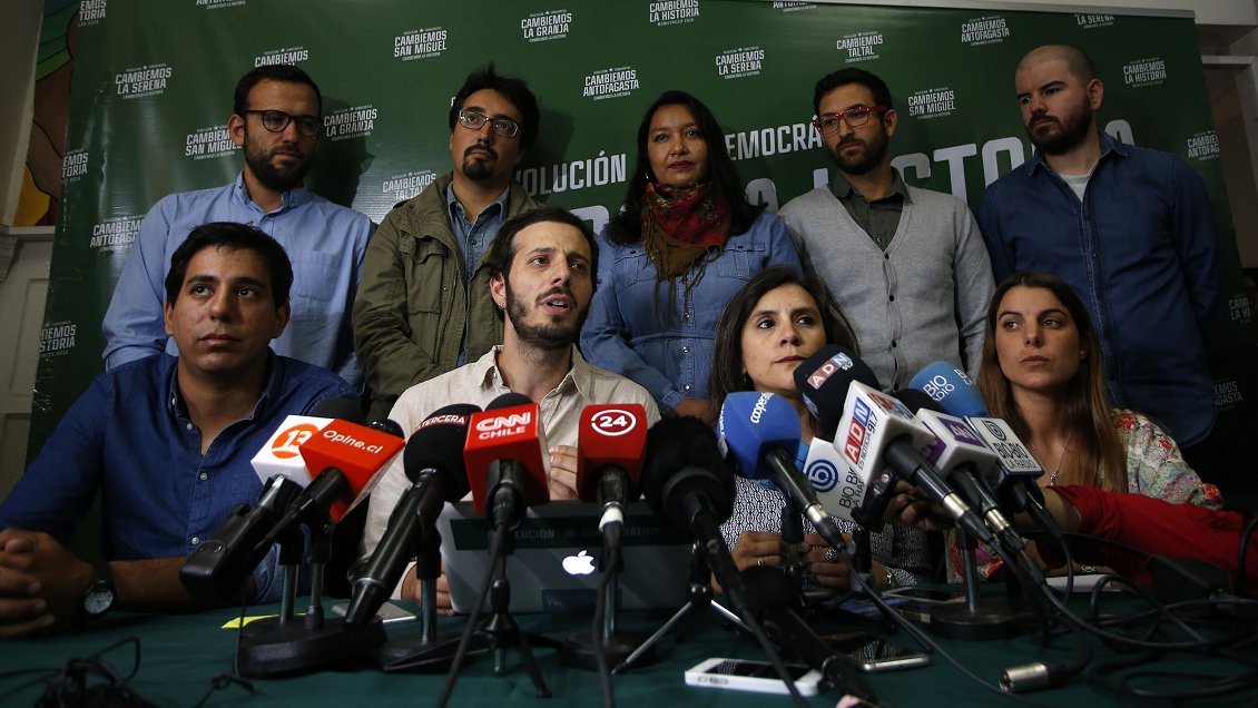 Revolución Democrática pedirá préstamo para afrontar falta de liquidez