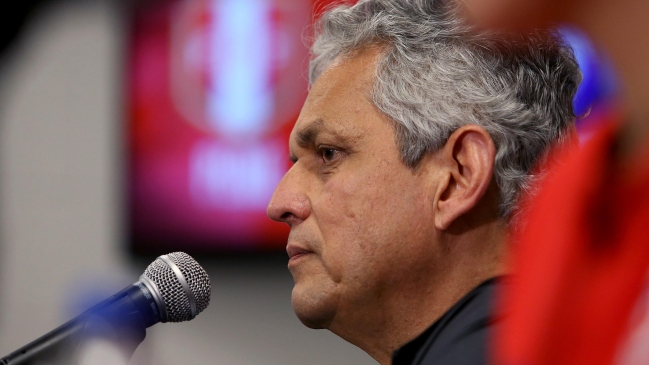 Rueda: A Arturo Vidal le solicité cordura y equilibrio, su problemática nos perjudica bastante