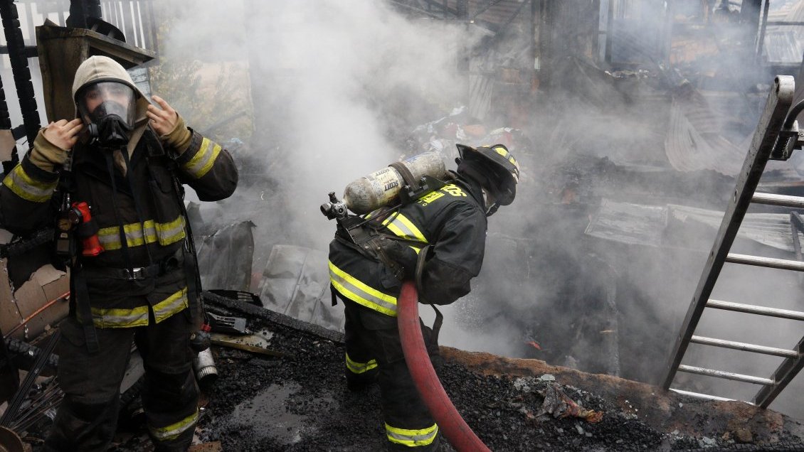 Avanza plan para que Bomberos administre parquímetros en Valparaíso