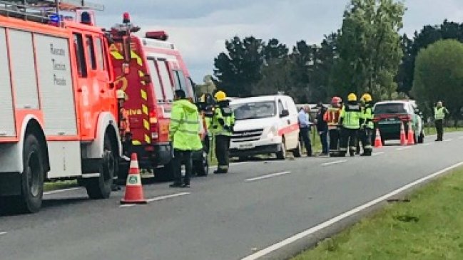 Conductor falleció tras volcar su camioneta en las cercanías de Frutillar