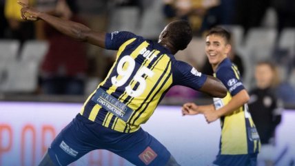 Fanáticos quedaron fascinados con el goleador Usain Bolt y lo 