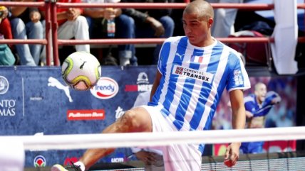 Trezeguet, De Boer y Maestri participaron en la inauguración del Mundial de Fútbol Tenis en Santiago