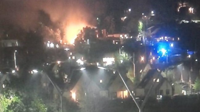 Incendio en Colina dejó 16 personas damnificadas