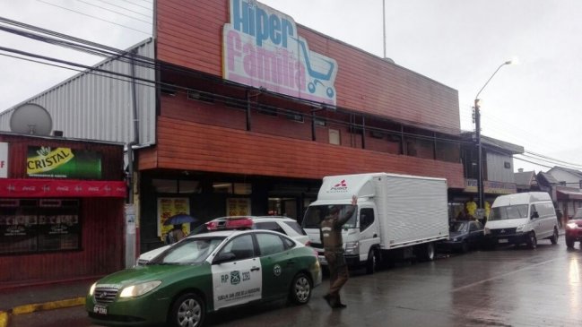Millonario robo afectó a supermercado de San José de la Mariquina