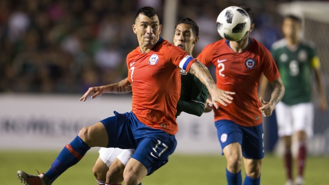 Gary Medel se lució con genial barrida para evitar un 