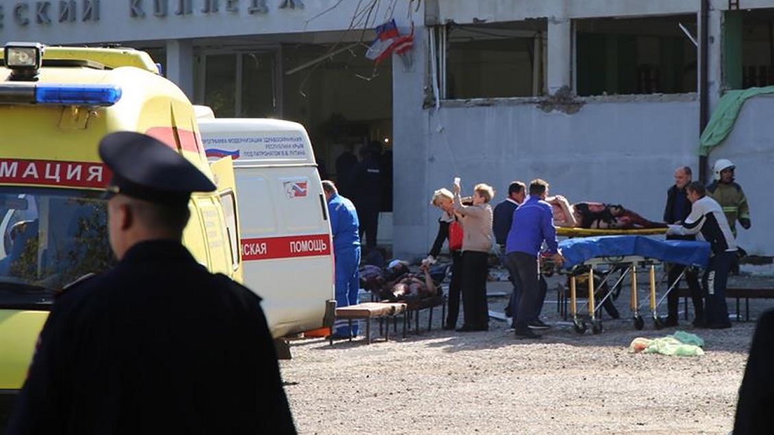 Tiroteo y posterior explosión en colegio dejó 18 muertos en Crimea