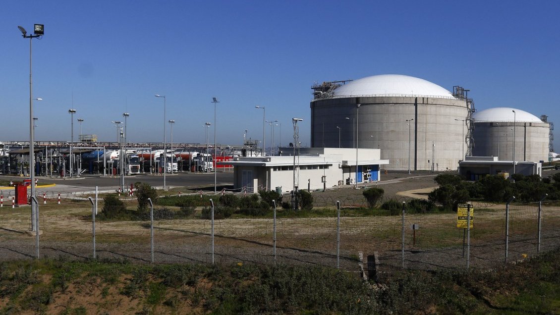 Intendente de Valparaíso no cree hipótesis sobre alcantarillados como posible contaminante de Quintero