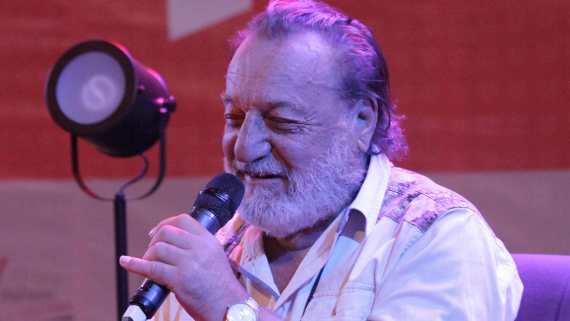 Patricio Manns critica candidatura de Isabel Parra al Premio Nacional de Música