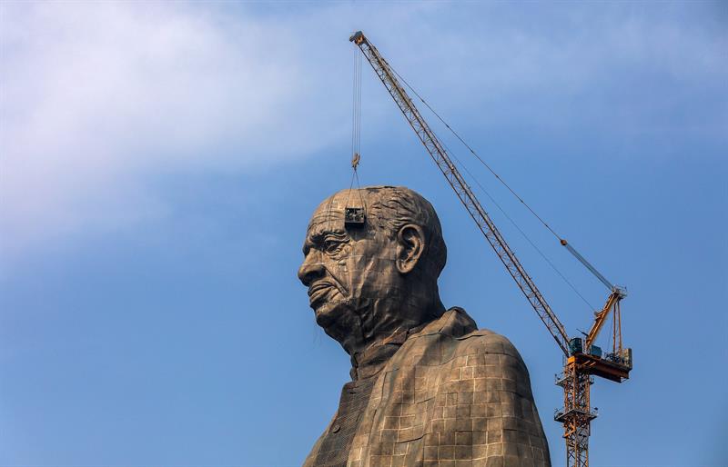 Estatua Mas Grande Del Mundo India