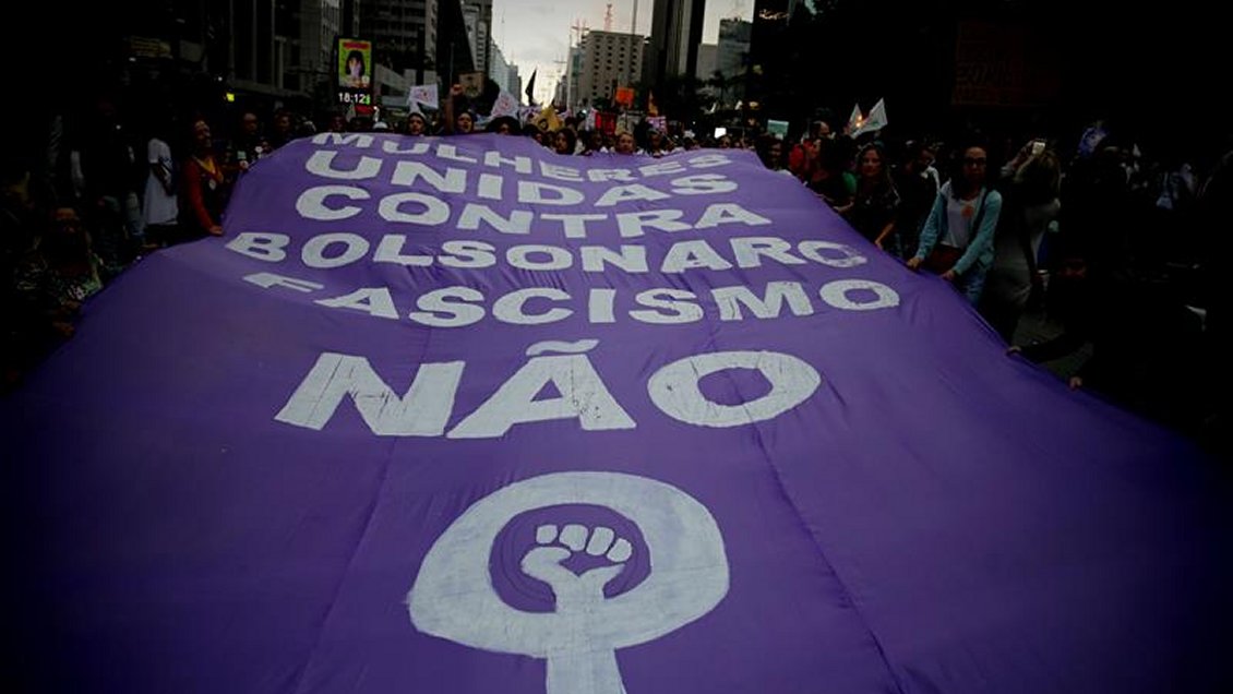 Miles de mujeres volvieron a protestar contra el ultraderechista Jair Bolsonaro en Brasil