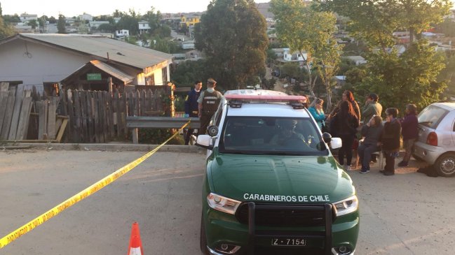 Quilpué: Hombre es hallado estrangulado y con cinco sacos de cemento sobre su cuerpo