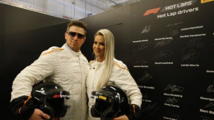 La visita de The Miz y Maryse al Gran Premio de Estados Unidos