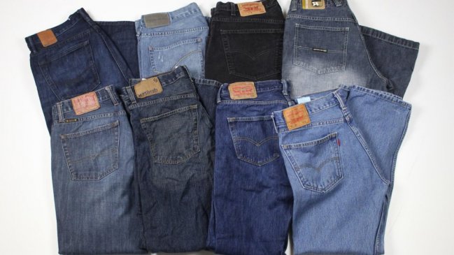 Marca de jeans y Caritas reciclarán prendas para ayudar a inmigrantes