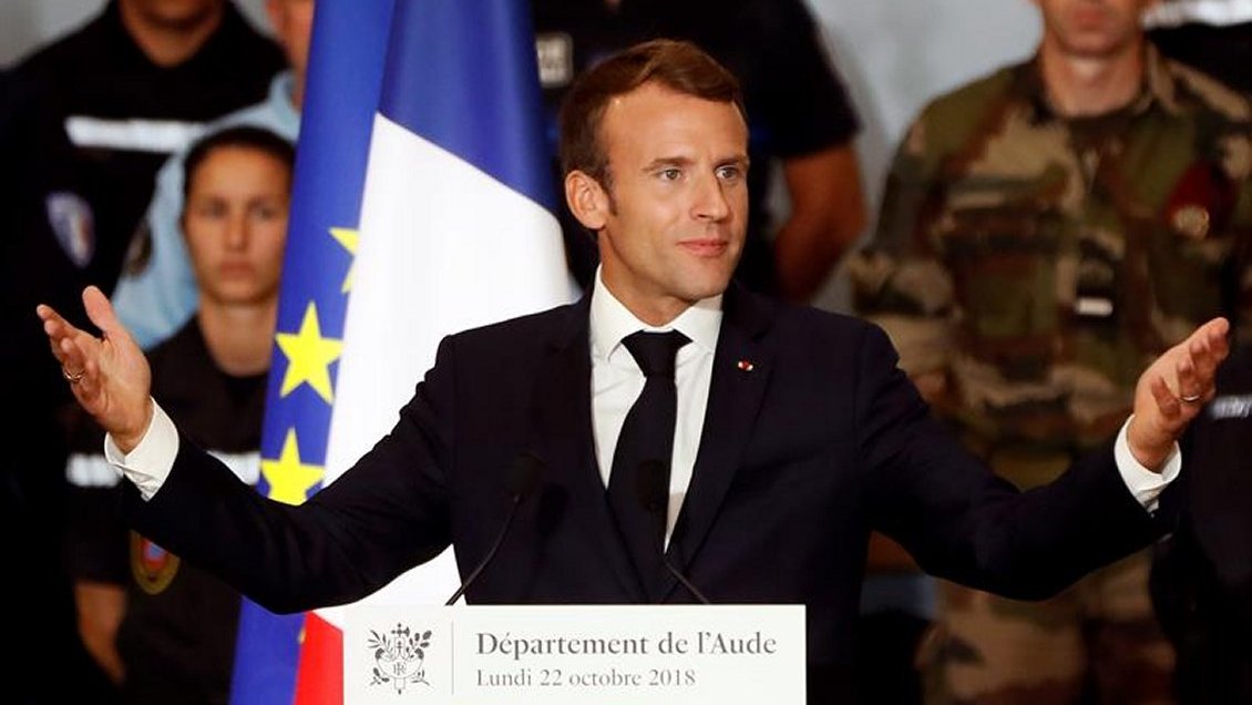 Profesor francés fue detenido por acosar por teléfono a Emmanuel Macron