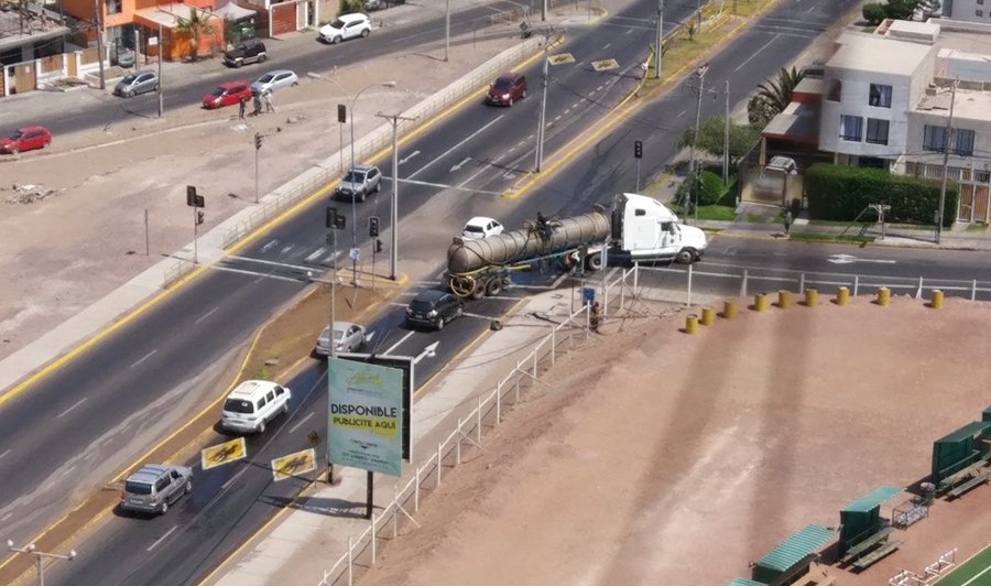 Accidente de tránsito mantiene a más de mil clientes sin luz en Iquique