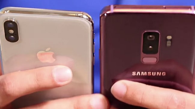 Italia multó a Apple y Samsung por atentar contra sus productos