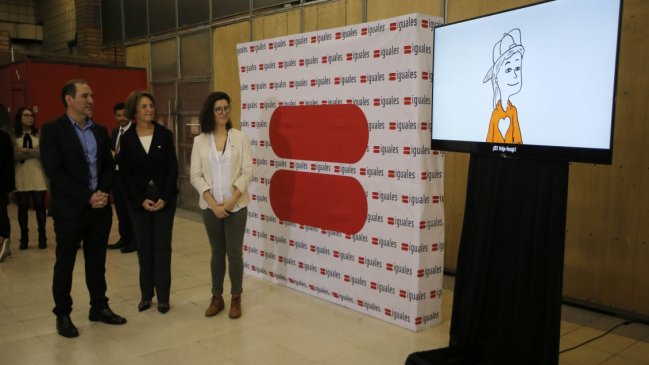 Lanzan campaña en el Metro para educar sobre diversidad sexual