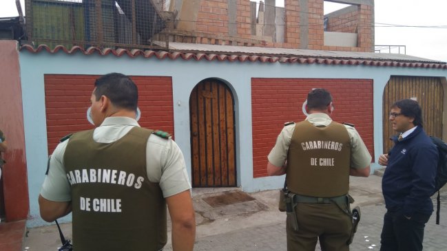 Pareja de adultos mayores falleció en incendio en la población Chile de Arica