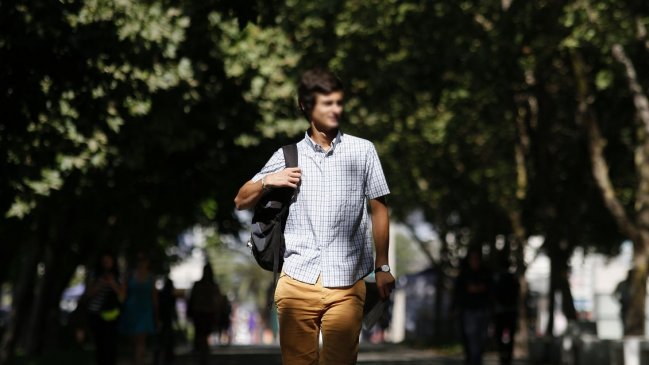 Campus San Joaquín de la PUC es evacuado por aviso de bomba