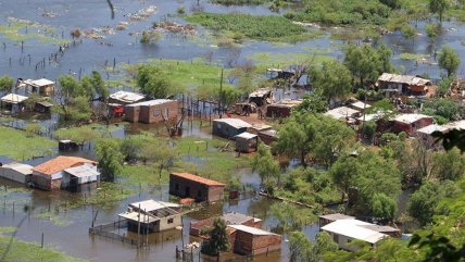   Más de 3.000 familias afectadas por la crecida del río Paraguay en Asunción 