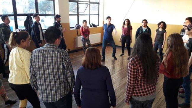 Punta Arenas: Escolares rendirán homenaje a Gabriela Mistral