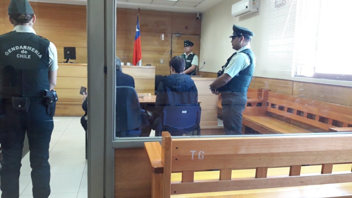 Formalizaron a menor que mató con un fierro a su madre