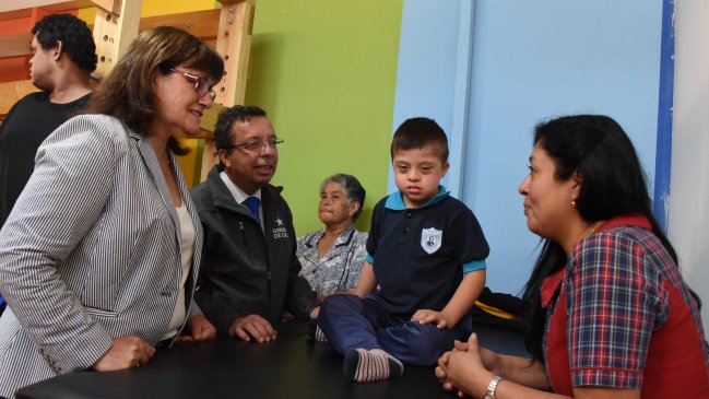 Con tecnología de punta atienden a niños con capacidades diferentes en Arica