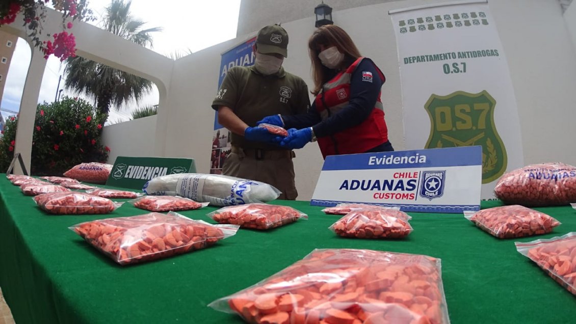 Decomisan el mayor cargamento de metanfetaminas del norte de Chile