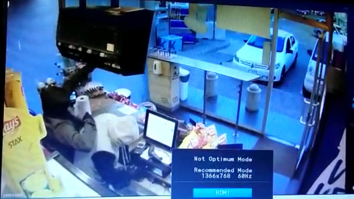 Tres delincuentes detenidos, entre ellos una menor, tras robo a servicentro en Independencia