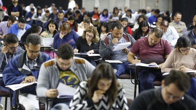 Dos de cada tres inscritos al Eunacom de diciembre son extranjeros