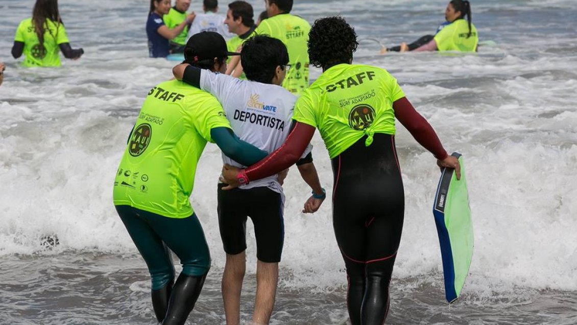 Jóvenes con discapacidad tendrán un día de playa y deportes en Arica