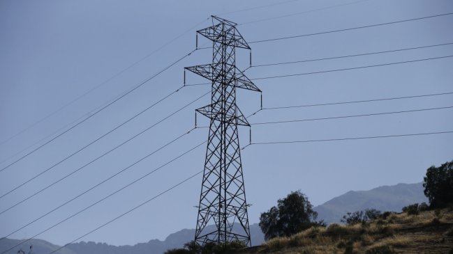 Elecnor se adjudicó dos proyectos de transmisión eléctrica en la zona central