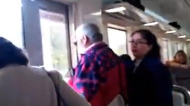 Denuncian discriminación con pasajero ciego que iba con su perro