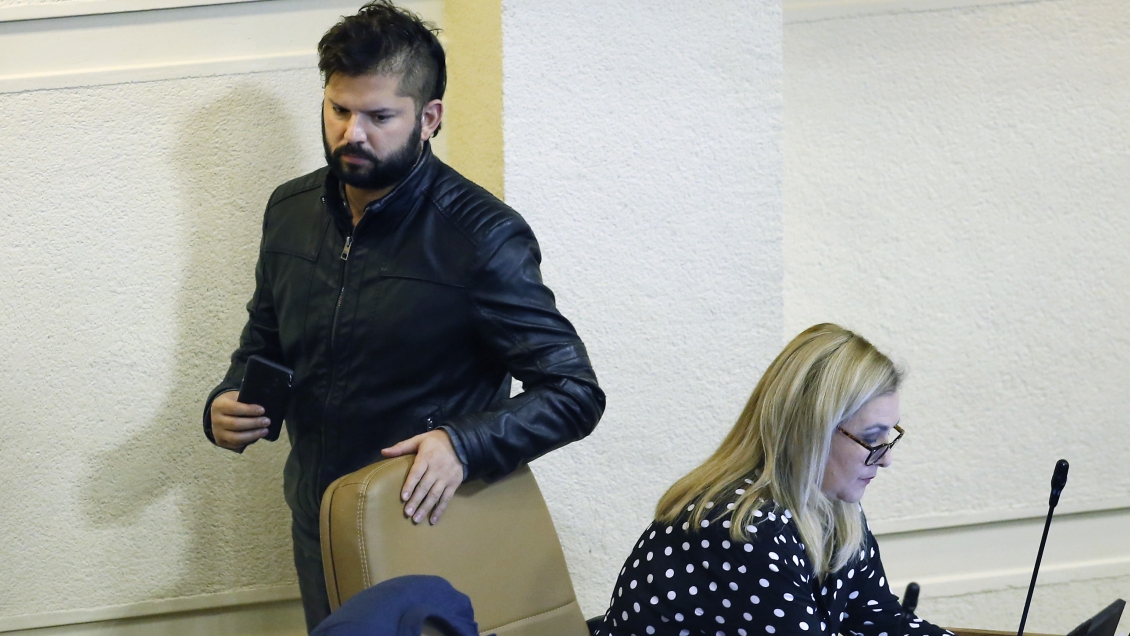 Jiles criticó a Boric y Orsini: 