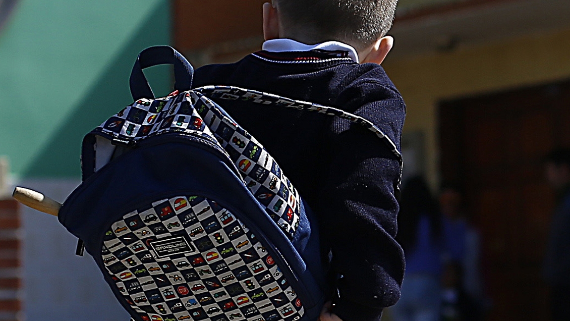 Preocupación en el Mineduc: 158 mil niños pasan a segundo básico sin saber leer bien