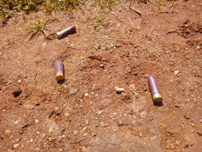 Claudio Arévalo, periodista de Cooperativa Regiones, recorrió la comunidad de Temucuicui un día después de la muerte de Camilo Catrillanca. Allí pudo ver cómo quedó la zona, en Ercilla, y los preparativos para el Eluwun (funeral) del joven.