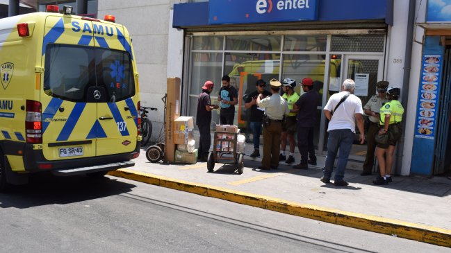 Explosión accidental de un paquete dejó cuatro heridos en el centro de Arica