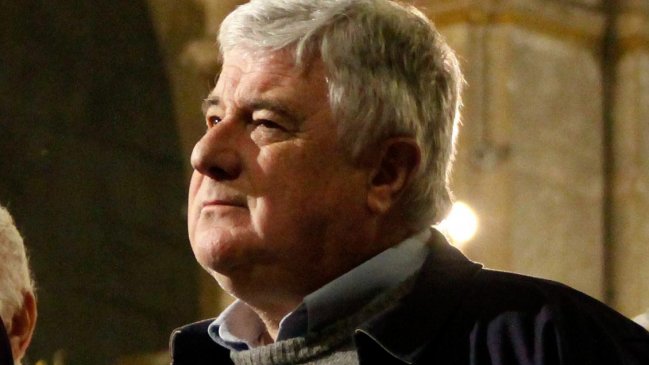 Precht lleva su disputa con el Arzobispado a la Corte Suprema