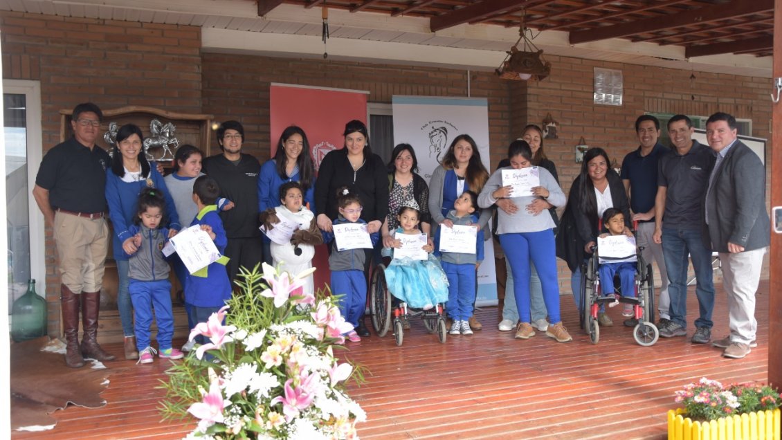 Más de 120 personas participaron en pionero taller de hipoterapia en Talca