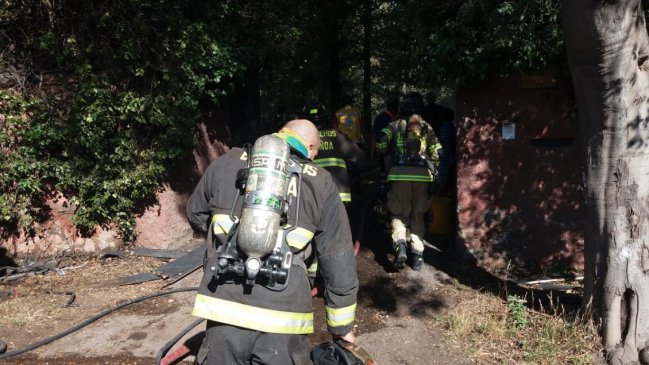 Incendio consume varias casas en el sector alto de La Florida