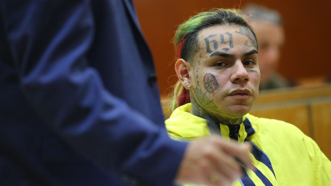 Cargos federales: Tekashi 6ix9ine arriesga pasar el resto de su vida en prisión