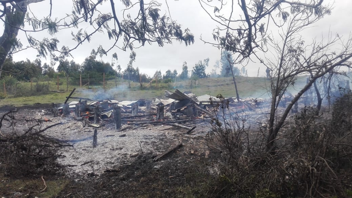 Desconocidos quemaron cabaña en sector rural de Tirúa